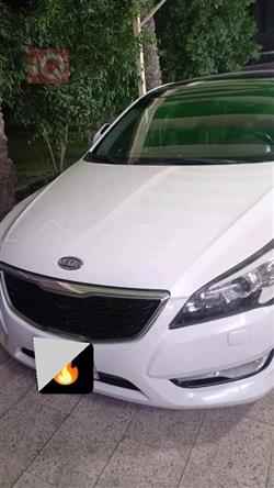 كيا كادينزا